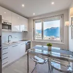 Appartement Elegante Penthouse-wohnung Mit Seeblick By Interhome