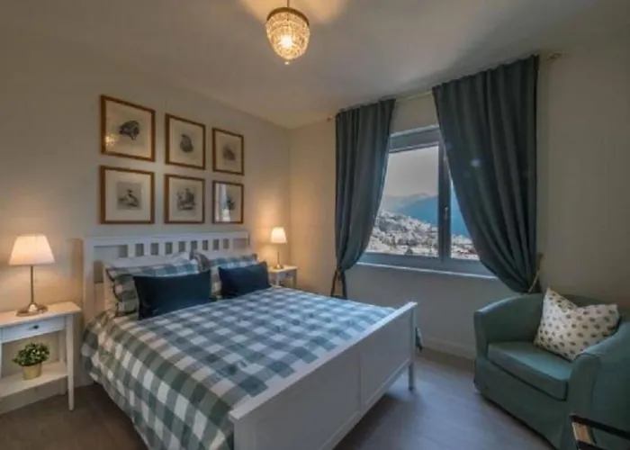 Elegante Penthouse-wohnung Mit Seeblick By Interhome Appartamento Lugano