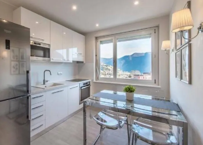 Appartamento Elegante Penthouse-wohnung Mit Seeblick By Interhome