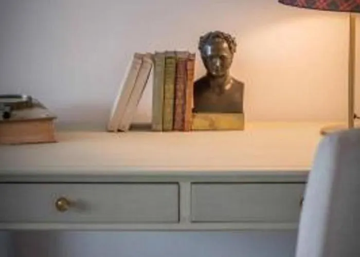 Elegante Penthouse-wohnung Mit Seeblick By Interhome Appartamento Lugano