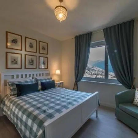 Elegante Penthouse-wohnung Mit Seeblick By Interhome Daire Lugano